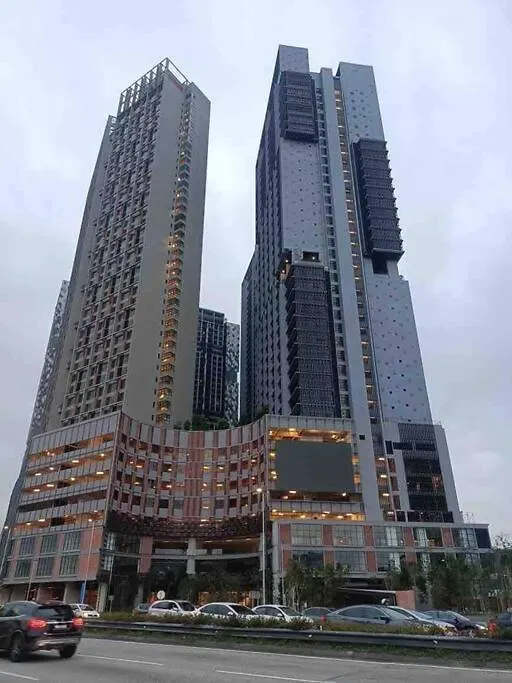 Apartman Sky Infinity Pool Modern Suite @ Mid Valley Kl Kuala Lumpur
